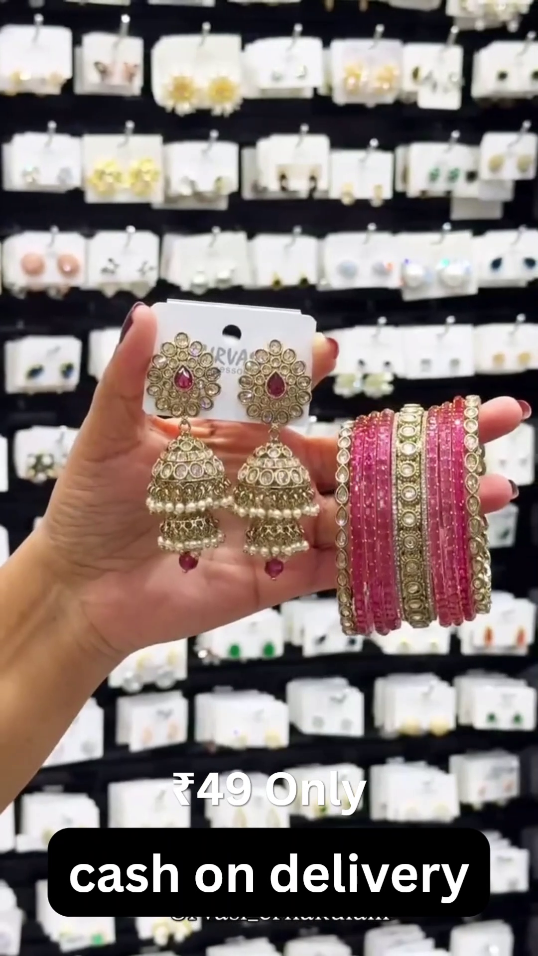 Golden Rose Radiance Jhumka & Bangle Ensemble – Pink and Gold Harmony with Intricate Stone Detailing and Dangling Elegance 🌿✨