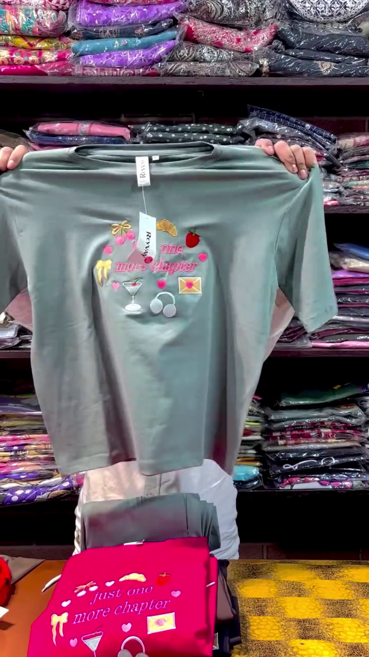 Stylish Oversized Graphic T-Shirt for Girls
